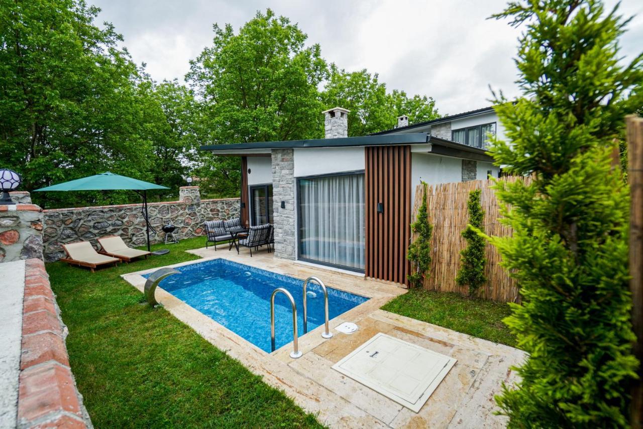 Vital Home Sapanca Isitmali Havuzlu Villa&Bungalov Zewnętrze zdjęcie