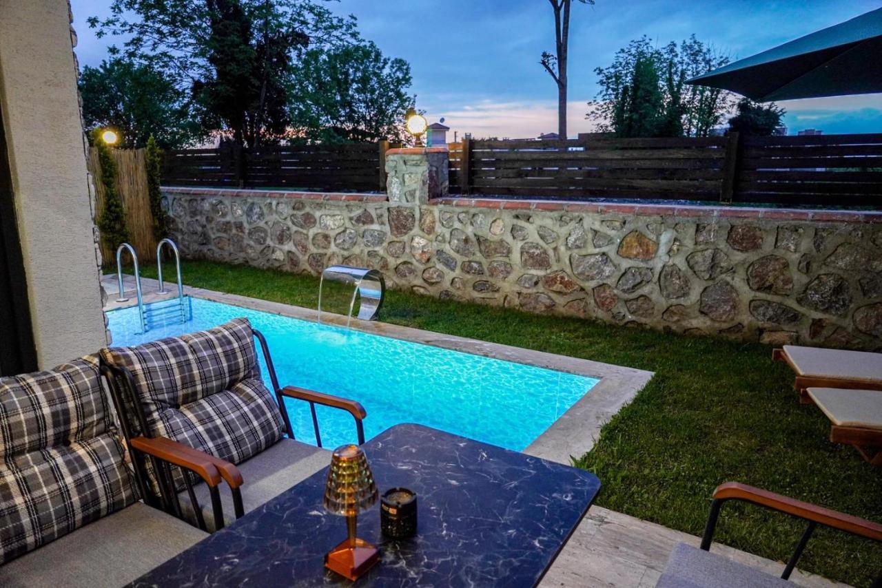 Vital Home Sapanca Isitmali Havuzlu Villa&Bungalov Zewnętrze zdjęcie